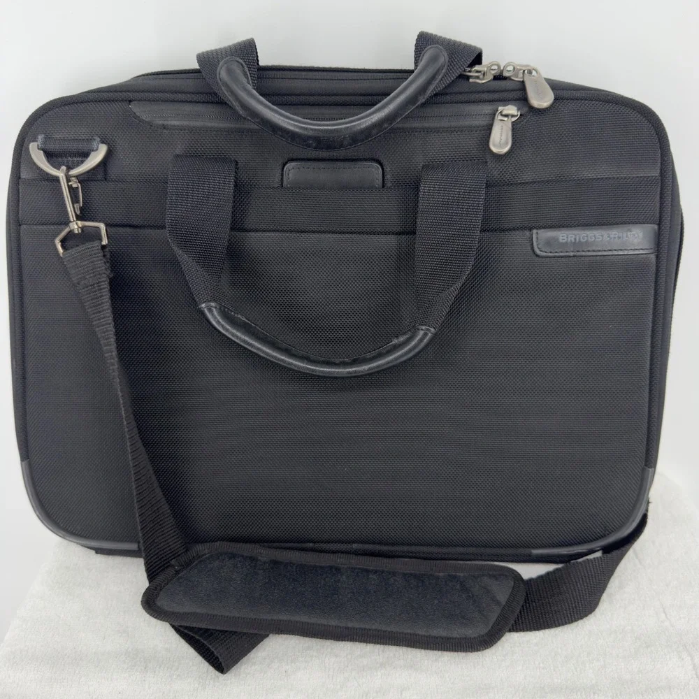 Briggs & Riley Black Ballistic Nylon Laptop Briefcase Messenger Bag EUC